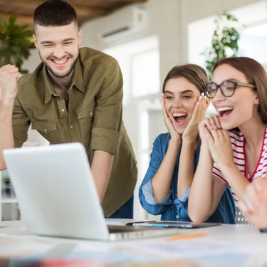 Cliente Feliz con su licencia de software